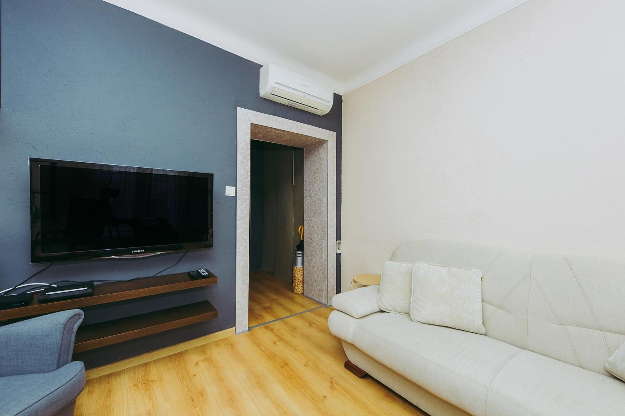 Shortstaypoland Leszno Warsaw Exterior photo